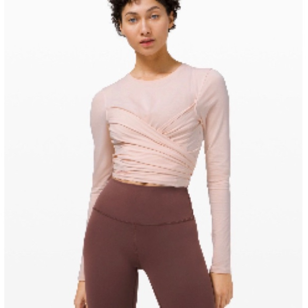 Like NEW: lululemon crop wrap shirt